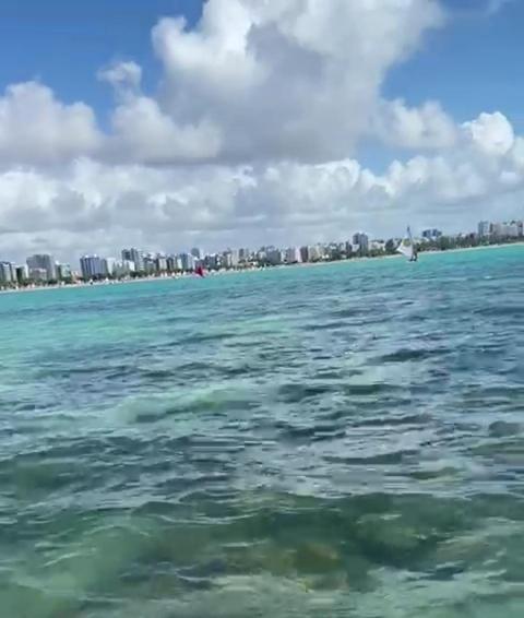 Maceió Na Beira Mar De Pajucara- Edif Neo- Apartamento Quarto E Sala- Tem Varanda - Vista Lateral Do Mar- Rua Julio Plech Filho 60 Esquina Com Avenida Doutor Antonio Gouveia - Consumo Eletrico E Pago No Ckeck-Out 1Kwh E 1,35 Reias מראה חיצוני תמונה