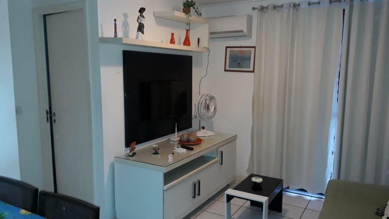 Maceió Na Beira Mar De Pajucara- Edif Neo- Apartamento Quarto E Sala- Tem Varanda - Vista Lateral Do Mar- Rua Julio Plech Filho 60 Esquina Com Avenida Doutor Antonio Gouveia - Consumo Eletrico E Pago No Ckeck-Out 1Kwh E 1,35 Reias מראה חיצוני תמונה